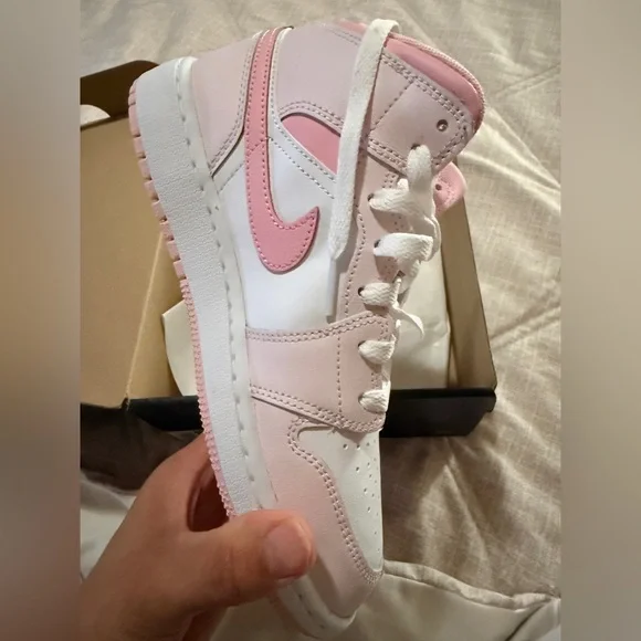 Jordan Kids Sneakers - Pink and White - Picture 9 of 11